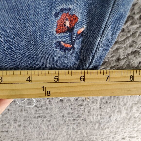 Democracy Jeans Womens 6 Blue Floral Embroidered Stretch Denim Frayed Hem - Picture 9 of 10